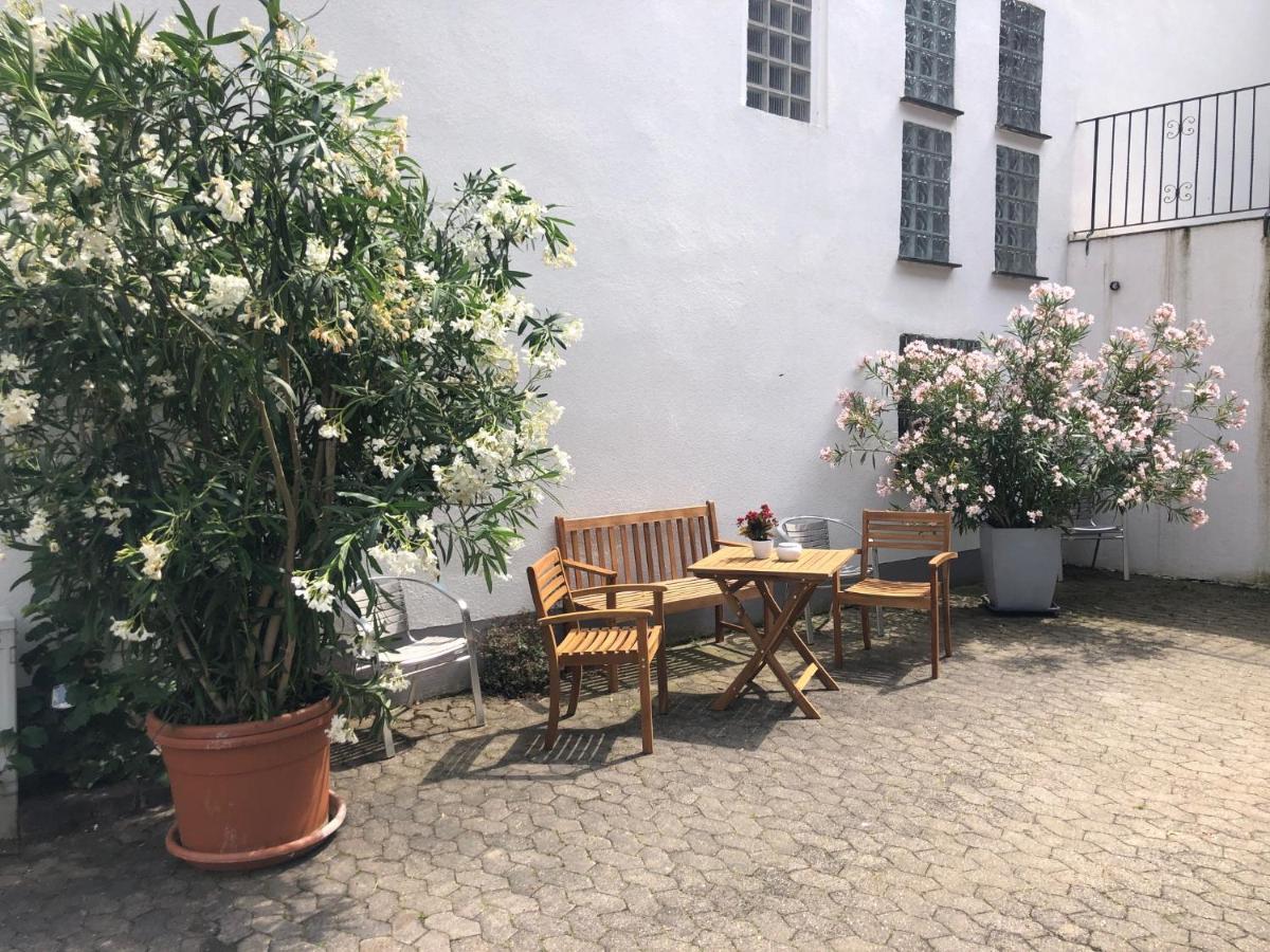 Schoene Ferienwohnung Gewoelbekeller Fachwerkhaus Bacharach Exterior photo